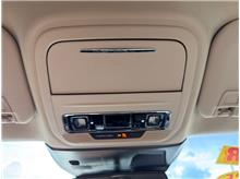 Vehicle Thumb #17