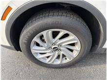 Vehicle Thumb #18