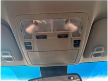 Vehicle Thumb #17