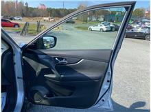 Vehicle Thumb #21