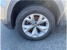 Vehicle Thumb #9