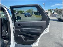Vehicle Thumb #19