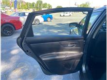 Vehicle Thumb #15
