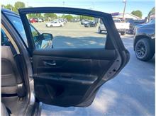 Vehicle Thumb #18
