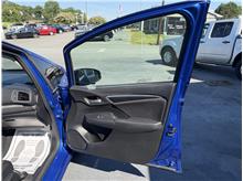 Vehicle Thumb #17