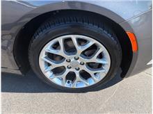 Vehicle Thumb #20