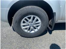 Vehicle Thumb #9