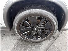 Vehicle Thumb #19