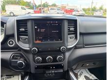 Vehicle Thumb #15