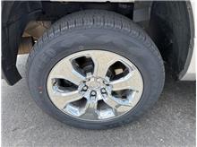 Vehicle Thumb #20