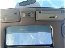Vehicle Thumb #22