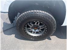 Vehicle Thumb #16