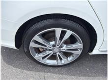 Vehicle Thumb #20