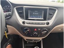 Vehicle Thumb #15