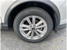 Vehicle Thumb #12