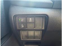 Vehicle Thumb #15