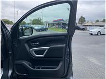 Vehicle Thumb #20