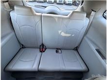 Vehicle Thumb #24