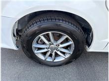 Vehicle Thumb #11