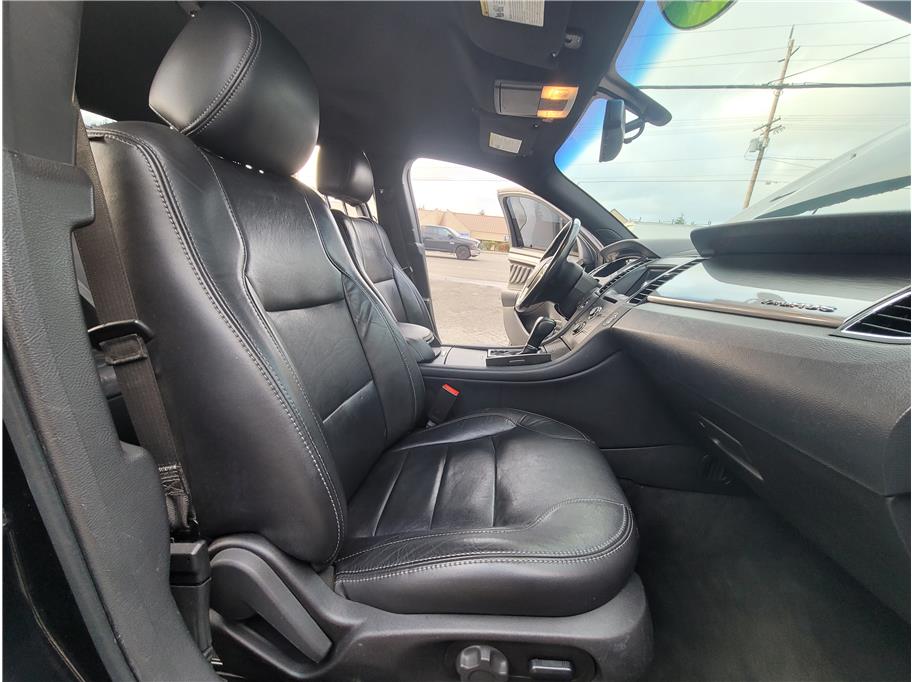 2016 Ford Taurus SEL - Photo 10