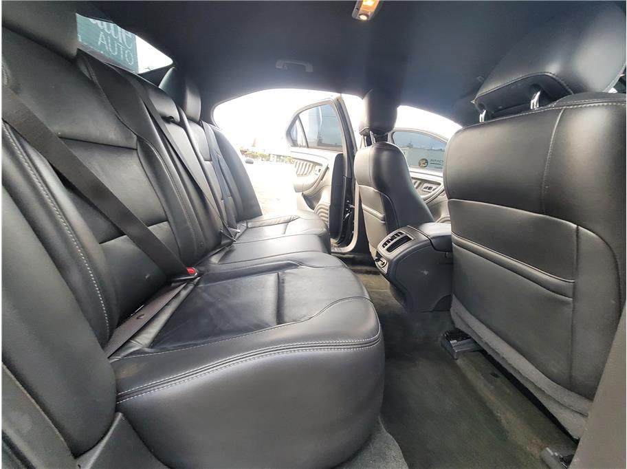 2016 Ford Taurus SEL - Photo 11