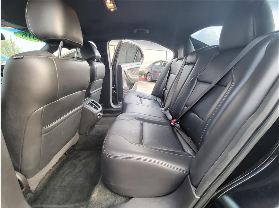 2016 Ford Taurus SEL - Photo 12