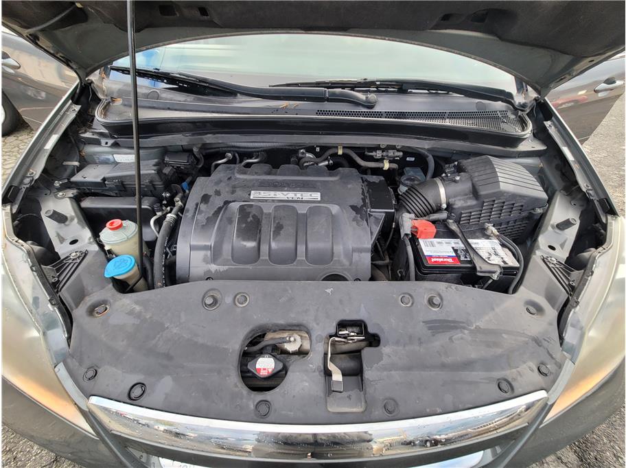 2016 Ford Taurus SEL - Photo 16