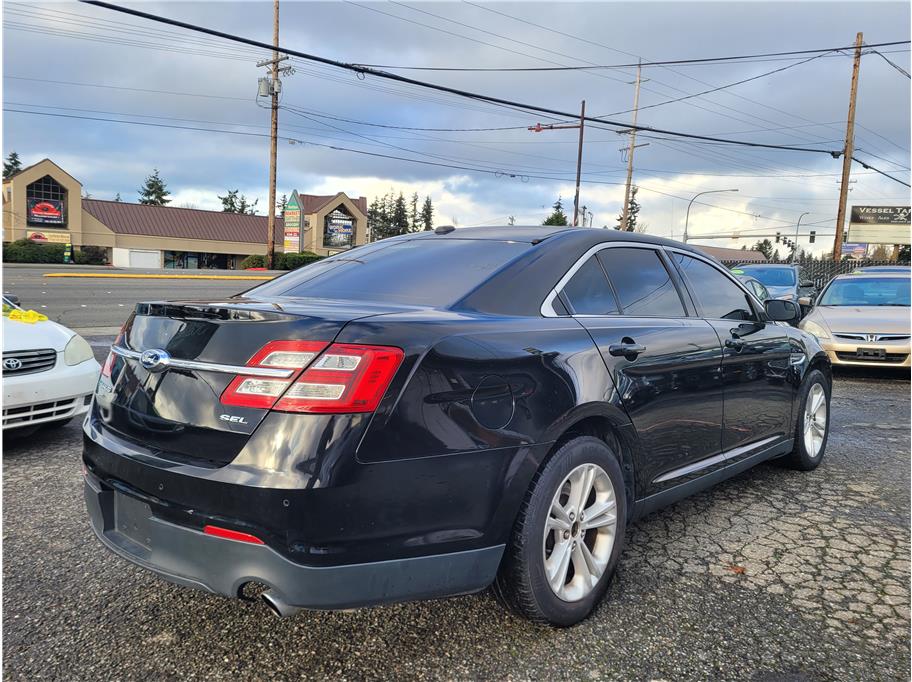 2016 Ford Taurus SEL - Photo 8