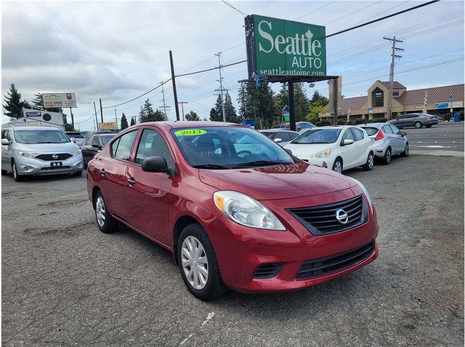 2013 Nissan Versa 1.6 S Plus CVT's photo