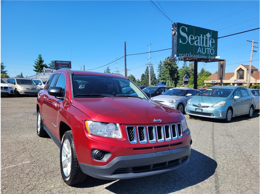 2012 Jeep Compass Sport's photo