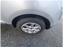 Vehicle Thumb #21