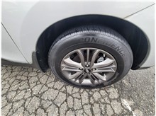 Vehicle Thumb #21