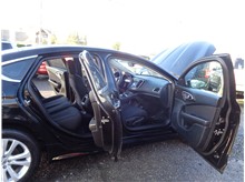Vehicle Thumb #15