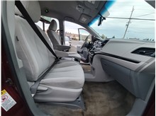 Vehicle Thumb #15