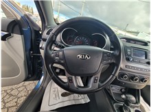 Vehicle Thumb #19