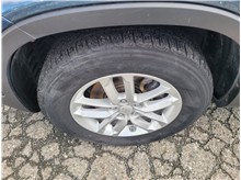 Vehicle Thumb #26