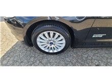 Vehicle Thumb #23