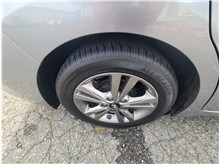 Vehicle Thumb #20