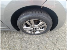 Vehicle Thumb #21