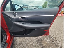 Vehicle Thumb #18