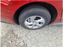 Vehicle Thumb #22