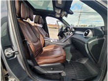 Vehicle Thumb #16