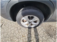 Vehicle Thumb #25