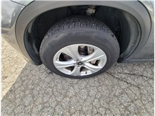 Vehicle Thumb #26