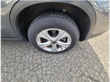 Vehicle Thumb #27