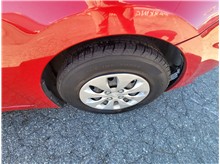 Vehicle Thumb #21