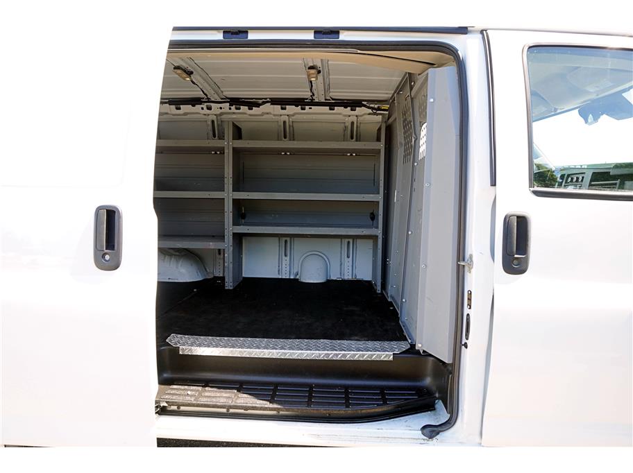 2019 Chevrolet Express Cargo Work Van - Photo 10