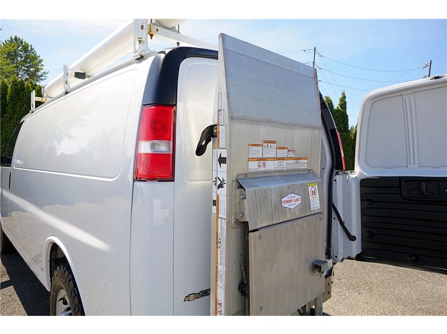 2019 Chevrolet Express Cargo Work Van - Photo 14
