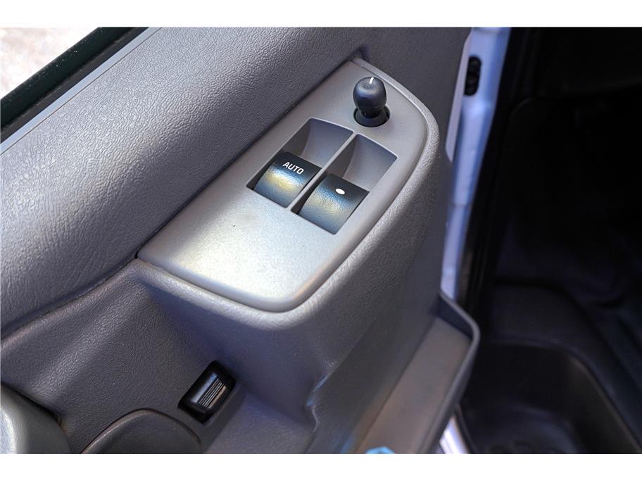 2019 Chevrolet Express Cargo Work Van - Photo 17
