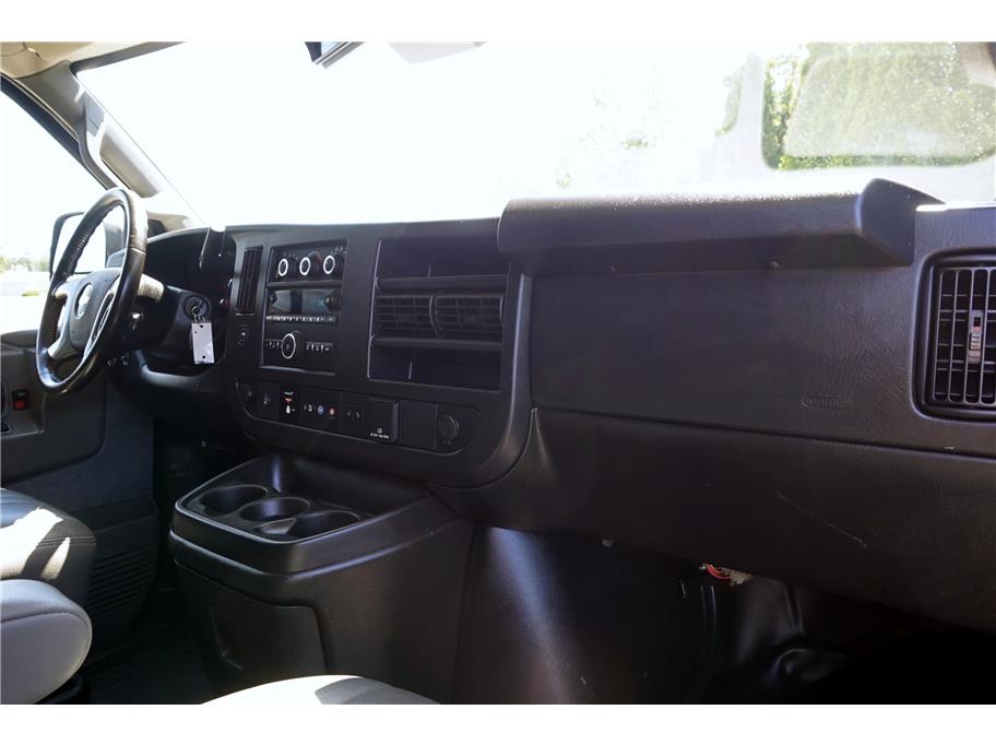 2019 Chevrolet Express Cargo Work Van - Photo 20
